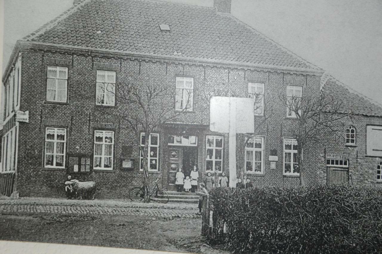 Hotel Zum Grossen Krug Wirdum Exterior photo